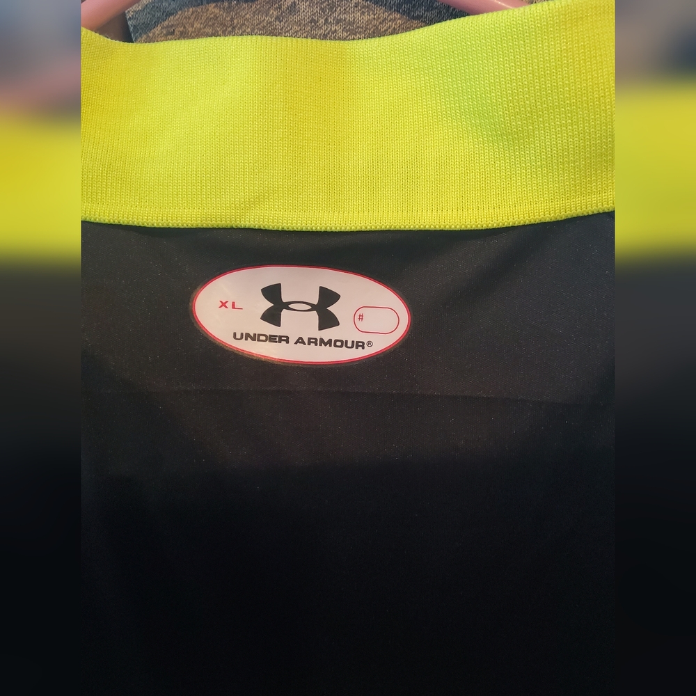 Polyester collared top - Picture 3 of 7